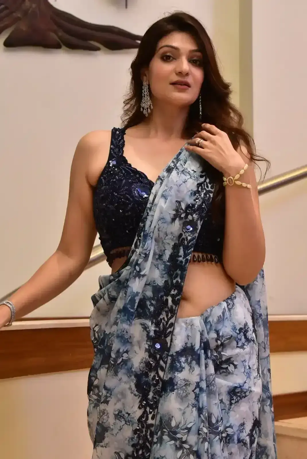 Indian Actress Aditi Gautam Images in Blue Colour Saree